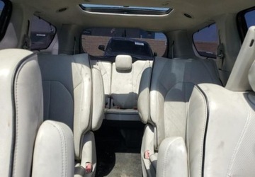 Chrysler Pacifica II 2020 Chrysler Pacifica Auta z USA - Zapytaj o wiecej ofert 3.6 Benzyna 264KM, zdjęcie 14