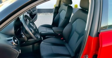 Audi A1 I Hatchback 3d 1.6 TDI 90KM 2013 Audi A1 Sportback 1,6 TDI 90KM Klima Serwis 1.6 Diesel 90KM, zdjęcie 15