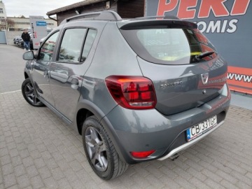 Dacia Sandero II Hatchback 5d Facelifting 0.9 TCe 90KM 2017 Dacia Sandero Stepway Salon PL Serwis Bezwypadek Benzyna 90KM, zdjęcie 4