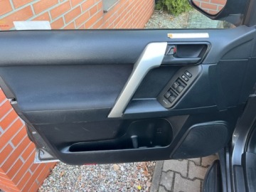 Toyota Land Cruiser VII Terenowy 5d 2.8 D-4D 204KM 2022 Toyota Land Cruiser 2.8 diesel 204 KM automat salon Polska I wlascicie, zdjęcie 21