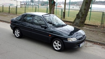 Ford Escort VII Hatchback 1.3 i 60KM 1996 .... Salon Polska .. Pierwszy Właściciel .. Org.Lakier .. 2 komplety KÓŁ, zdjęcie 32