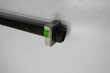 YAMAHA YZF-R6 RJ05 RJ09 03-05 ОСЬ ЗАДНЯЯ ОСЬ