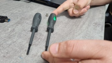 Тестер напряжения, светодиодная отвертка, набор из 2 плоских отверток Phillips