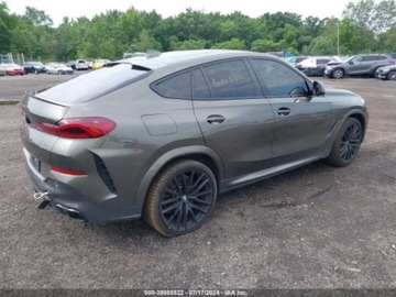 BMW X6 G06 2021 BMW X6 2021r., 4x4, 4.4L 4.4 Benzyna 523KM, zdjęcie 3