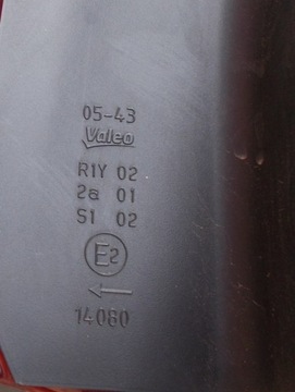 SVĚTLO LEVÝ ZADNÍ LED TOYOTA AVENSIS III FACELIFT T27 T29 KOMBI 2015-