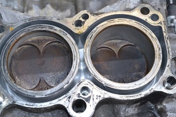 Картер блока двигателя HONDA VFR 800 RC46 98-01