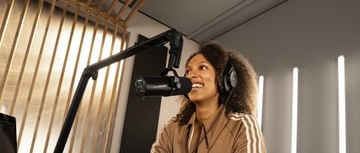 Shure SM7dB — Динамический вокальный микрофон с предусилителем