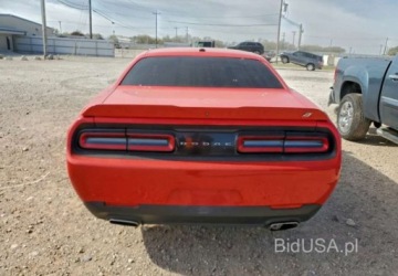Dodge Challenger III 2022 Dodge Challenger 2022 DODGE CHALLENGER GT 4x4 - KUPIONY w transporcie do P, zdjęcie 1