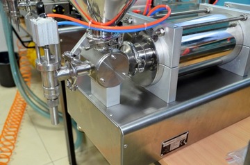 NALEWACZKA TŁOKOWA PŁYNÓW 5-50ML, FESTO, 2 GŁOWICE