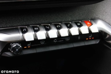 Peugeot 5008 II Crossover Facelifting 1.5 BlueHDi 130KM 2021 Peugeot 5008 Peugeot 5008 1.5 BlueHDi Allure SampS 1.5 Diesel 130KM, zdjęcie 27