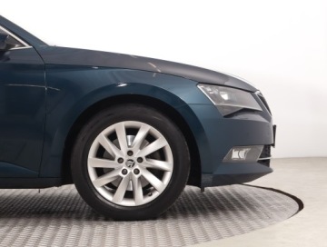 Skoda Superb III Liftback 1.8 TSI 180KM 2018 Skoda Superb 1.8 TSI, Salon Polska, Automat, zdjęcie 14