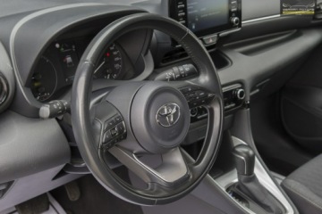 Toyota Yaris IV Hatchback 1.5 Hybrid Dynamic Force 116KM 2022 Toyota Yaris LEDY / Kamera / Automat / Gwarancja, zdjęcie 20