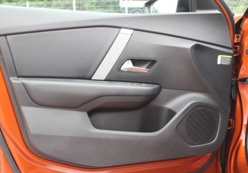 Citroen 2021 Citroen C4 Shine 155KM EAT8 FV23 od RiA 1.2 Benzyna 156KM, zdjęcie 11