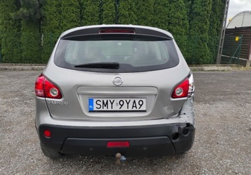 Nissan Qashqai I Crossover 1.6 115KM 2007 Nissan Qashqai 2007r, 1.6 Benzyna. Lekko uszkodzony prawy tyl. Jezdzi., zdjęcie 16