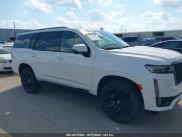 Cadillac Escalade III 2021 Cadillac Escalade 2021r., 4x4, 3.0L 3.0 Benzyna 277KM, zdjęcie 4