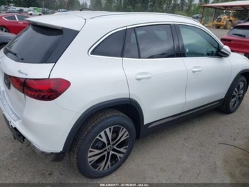 Mercedes GLA II 2025 Mercedes-Benz GLA 2025 MERCEDES-BENZ GLA 250 4MATIC 2.0 Benzyna 221KM, zdjęcie 3