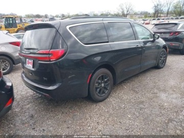 Chrysler Pacifica II 2022 Chrysler Pacifica Touring L 2022 3.6l 3.6 Benzyna 287KM, zdjęcie 5