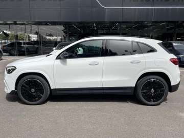 Mercedes GLA II Off-roader Facelifting 2.0 220d 190KM 2025 MERCEDES-BENZ GLA 220 d 4-Matic AMG Line 2.0 (190KM) 2025, zdjęcie 1