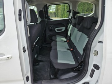 Citroen Berlingo III Osobowy M 1.2 PureTech 110KM 2021 Citroen Berlingo 1,2 benzyna 110KM nawigacja, zdjęcie 5