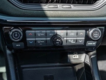 Jeep Compass II SUV Plug-In Facelifting 1.3 GSE T4 240KM 2025 JEEP Compass North Star 1.3 T4 PHEV 4xe aut Suv 240KM 2025, zdjęcie 9