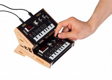 КОМПЛЕКТ ПРОГРАММИРУЕМОГО СИНТЕЗАТОРА KORG NTS-1