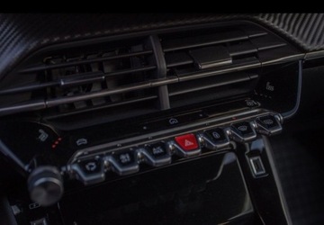 Peugeot 2008 II SUV Facelifting 1.2 PureTech 130KM 2024 Peugeot 2008 PureTech 130 Allure SS EAT8 SalonPL FVat Zadbany 1.2 Benzyna, zdjęcie 17