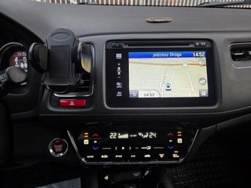Honda HR-V II SUV 1.5 i-VTEC 130KM 2018 2018 Honda HR-V Executive, 1.5 i-VTEC benzyna 130KM + 6 biegowa manual, zdjęcie 9