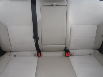 Skoda Rapid II Spaceback 1.2 TSI 85KM 2013 Skoda Rapid 1.2 TSI, Salon Polska, Serwis ASO, zdjęcie 9