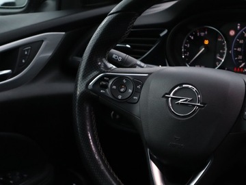 Opel Insignia II Sports Tourer Facelifting 2.0 Diesel 174KM 2021 Opel Insignia 2.0 CDTI, Salon Polska, zdjęcie 21