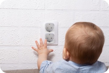 Умная WIFI розетка TUYA Smart Home 16А Ваттметр