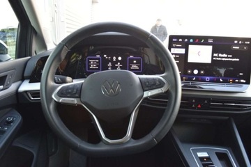 Volkswagen Golf VIII Variant 1.5 eTSI 150KM 2024 Volkswagen Golf SalonPL 1.5eTSI 150KM Variant DSG Pakiety ACC ALU17 Gwaran, zdjęcie 11