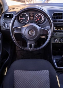 Volkswagen Polo V Hatchback 5d 1.2 TDI-CR DPF 75KM 2013 Volkswagen Polo Volkswagen Polo V 1.2 TDI BLUEMOTION 75KM 1.2 Diesel 75KM, zdjęcie 19