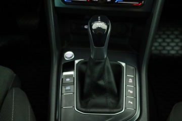 Volkswagen Tiguan II SUV 1.5 TSI EVO 150KM 2020 VW Tiguan 1.5 TSI, Salon Polska, Serwis ASO, DSG, zdjęcie 16