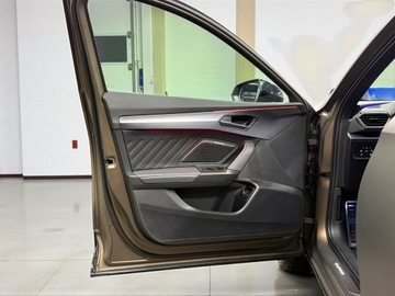 Cupra Formentor Crossover PHEV Facelifting 1.5 e-HYBRID 272KM 2024 Cupra Formentor VZ 1.5 e-Hybrid 272 KM 6-biegowa a, zdjęcie 15