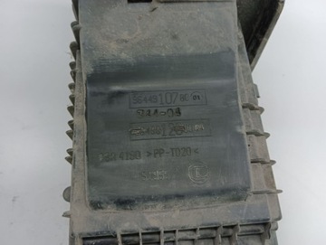 PEUGEOT 407 2005 POUZDRO FILTRŮ VZDUCHU