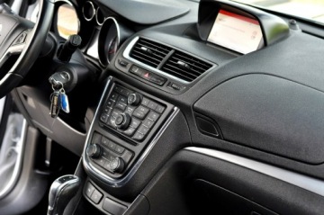 Opel Mokka I SUV 1.7 CDTI ECOTEC 130KM 2014 Opel Mokka 1.7CDTi 130KM Automat Navi Climatronic, zdjęcie 13