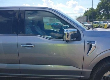 Ford 2023 Ford F150 2023, 3.5L, 4x4, PLATINUM, od ubezpieczalni 3.5 Benzyna 400KM, zdjęcie 5