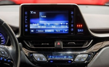 Toyota C-HR I Crossover 1.8 Hybrid 122KM 2018 Toyota C-HR 1.8 Hybrid Prestige 1.8 Hybryda 122KM, zdjęcie 33