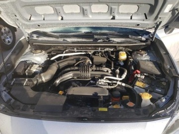 Subaru XV II 2020 Subaru XV SUBARU XV PREMIUM, 2020r., 4x4, 2.0L, po gradobiciu 2.0 Benzyna, zdjęcie 10