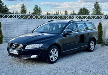 Volvo V70 III Kombi Facelifting 2.0 D2 DRIVE-E 120KM 2016 Volvo V70 Volvo V70 D2 Geartronic Summum 2.0 Diesel 120KM