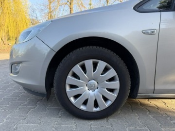 Opel Astra J Hatchback 5d 1.4 Twinport ECOTEC 100KM 2010 Opel Astra J 1.4 100KM|Klimatronik|LCD|Manual, zdjęcie 28