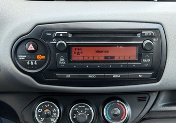 Toyota Yaris III Hatchback 5d Facelifting 1.33 Dual VVT-i 99KM 2017 Toyota Yaris salon Polska, instalacja gazowa 1.3 BenzynaLPG 99KM, zdjęcie 6