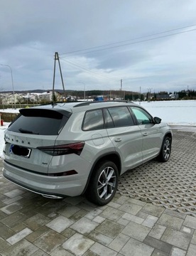 Skoda Kodiaq I SUV Facelifting 2.0 TSI 190KM 2024 Skoda Kodiaq 2.0 TSI 4x4 Sportline DSG, zdjęcie 2