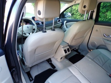 Renault Megane II Kombi 2.0 16V CVT 140KM 2009 Renault Megane Skrzynia /Automatyczne /Skóry, zdjęcie 23