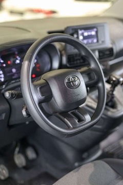 Toyota 2024 Toyota Proace City City 1.5 D-4D Long 2,4t Active 1.5 Diesel 102KM, zdjęcie 15