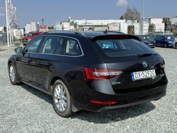 Skoda Superb III Kombi Facelifting 2.0 TDI SCR 150KM 2019 Škoda Superb Skoda Superb 2.0 TDI 150KM 2019, zdjęcie 6