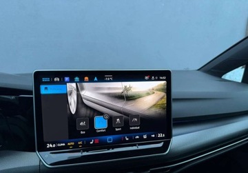 Volkswagen Golf VIII Variant 1.5 eTSI 150KM 2024 Volkswagen Golf rej.2025 RLine salon Polska gwarancja kamery headup VAT23, zdjęcie 18