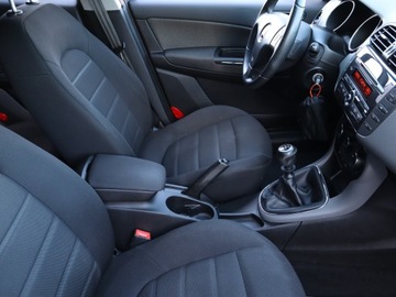 Fiat Bravo II Hatchback 5d Seria 2 1.4 16V 90KM 2013 Fiat Bravo 1.4 16V, Salon Polska, Klima,ALU, zdjęcie 8