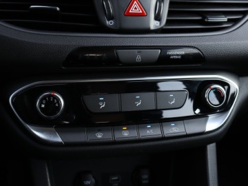 Hyundai i30 III Wagon Facelifting 1.0 T-GDI 120KM 2022 Hyundai i30 1.0 T-GDI, Salon Polska, Serwis ASO, zdjęcie 16