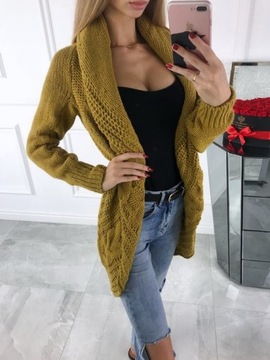 Теплый кардиганский свитер